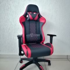 Кресло геймерское Barneo K-53 (черная экокожа красные вставки) в Ревде - revda.mebel24.online | фото
