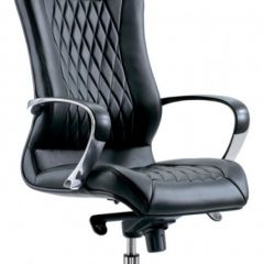 Кресло руководителя Бюрократ _AURA/BLACK черный в Ревде - revda.mebel24.online | фото
