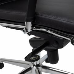 Офисное кресло для руководителей DOBRIN ARNOLD LMR-103F чёрный в Ревде - revda.mebel24.online | фото 8