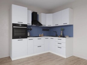 Кухонный гарнитур угловой Смоки 2400*1600 (Стол. 26мм) в Ревде - revda.mebel24.online | фото